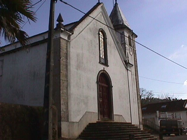 Igreja da Vila de Pias